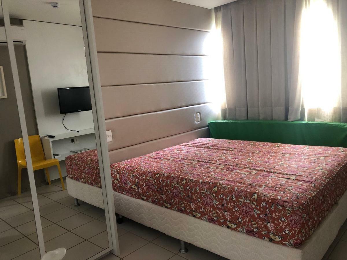 Flat Marulhos Muro Alto